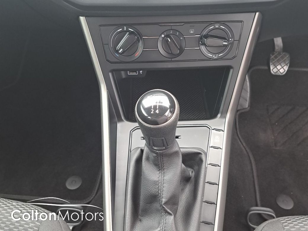 2019 Volkswagen Polo