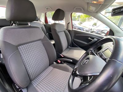 2017 Volkswagen Polo