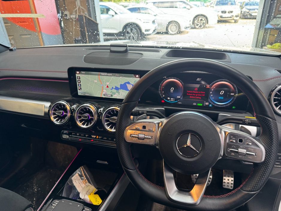 2023 Mercedes-Benz EQB