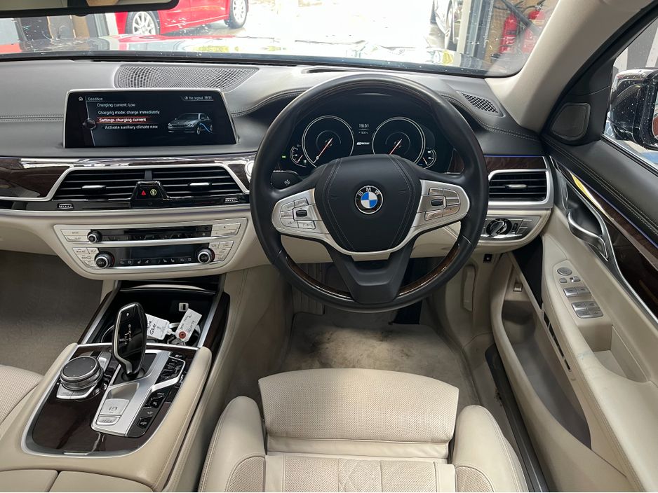 2016 BMW 7 Series