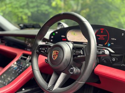 2022 Porsche Taycan