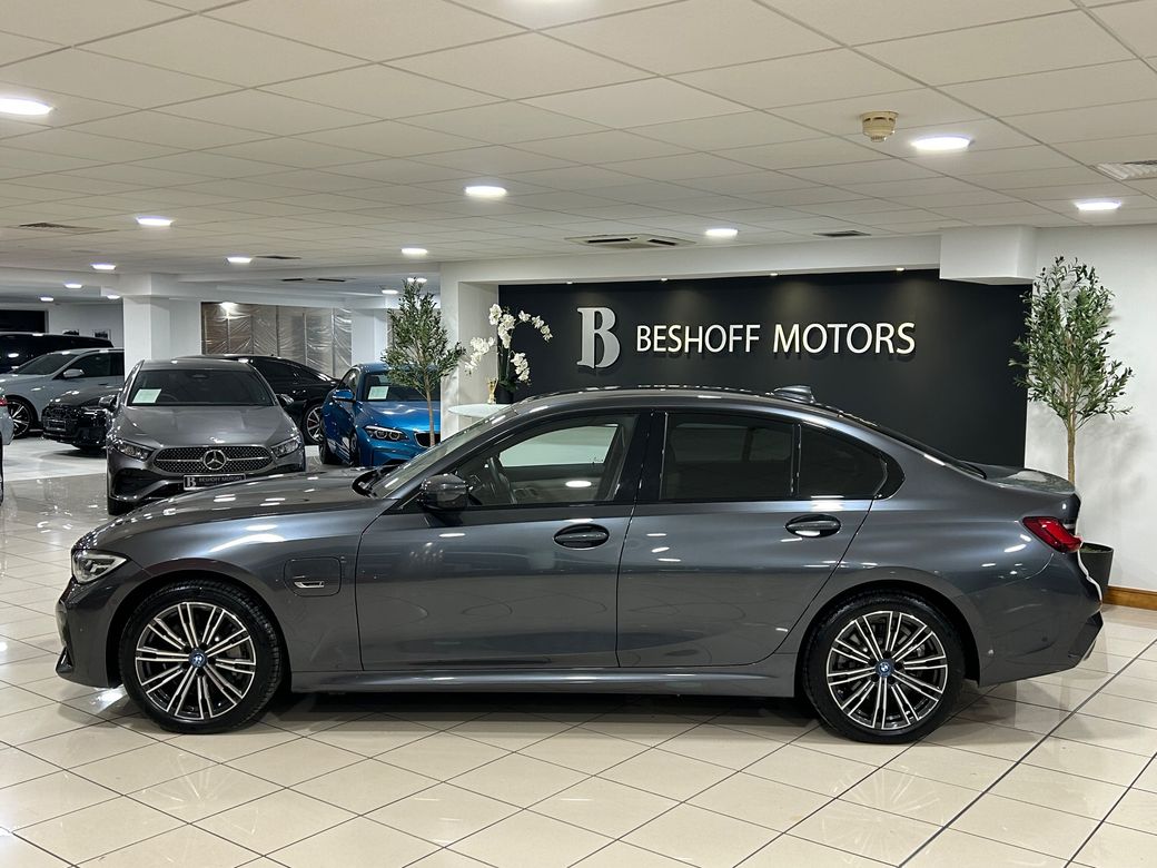 2022 BMW 3 Series