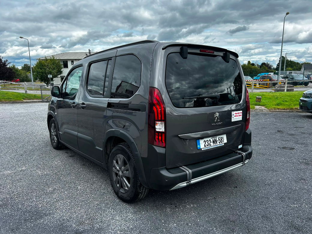 2023 Peugeot Rifter