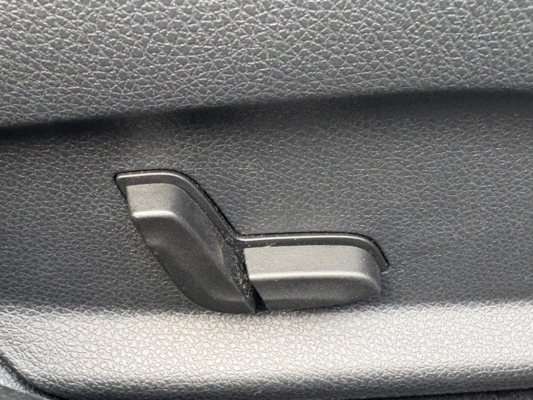 2017 Mercedes-Benz C Class