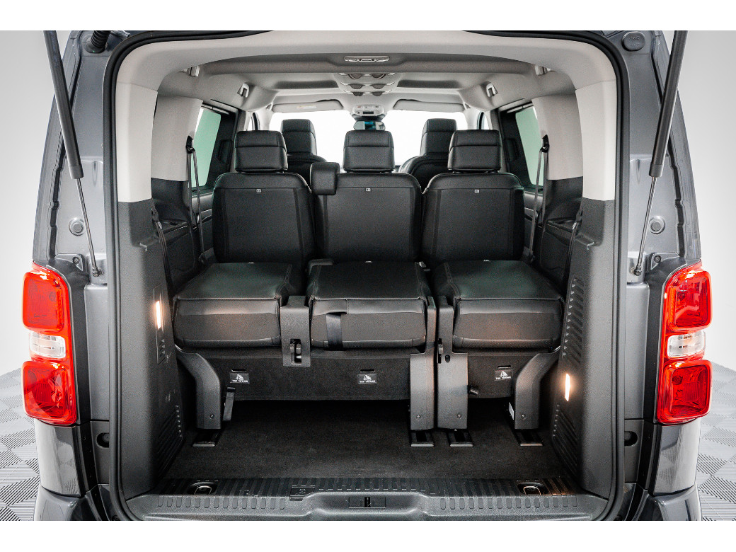 2025 Peugeot Traveller