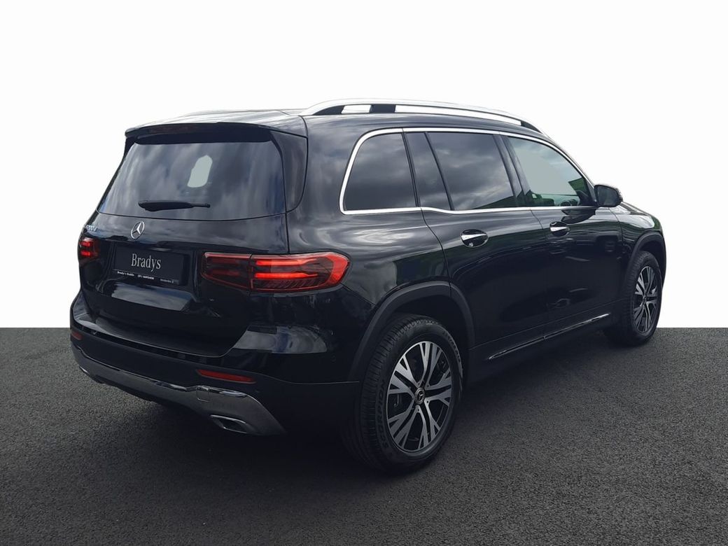 2025 Mercedes-Benz GLB Class