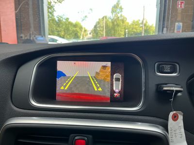 2017 Volvo V40