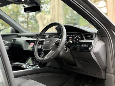 2022 Audi e-tron