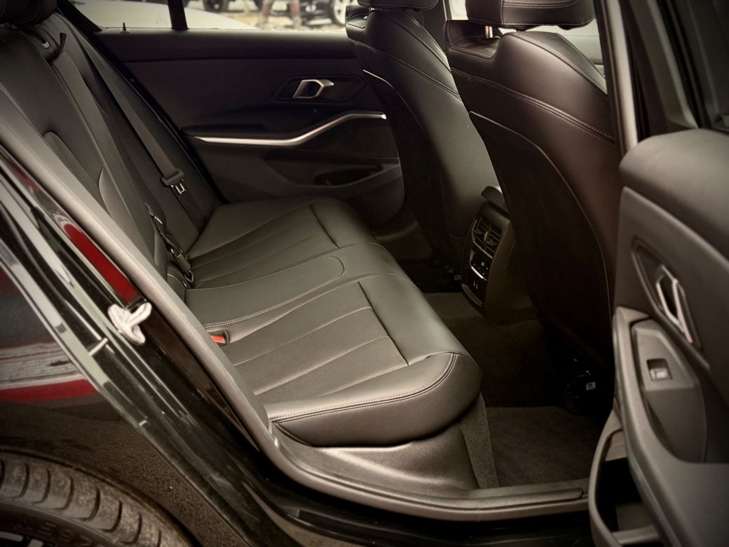 2025 BMW 3 Series