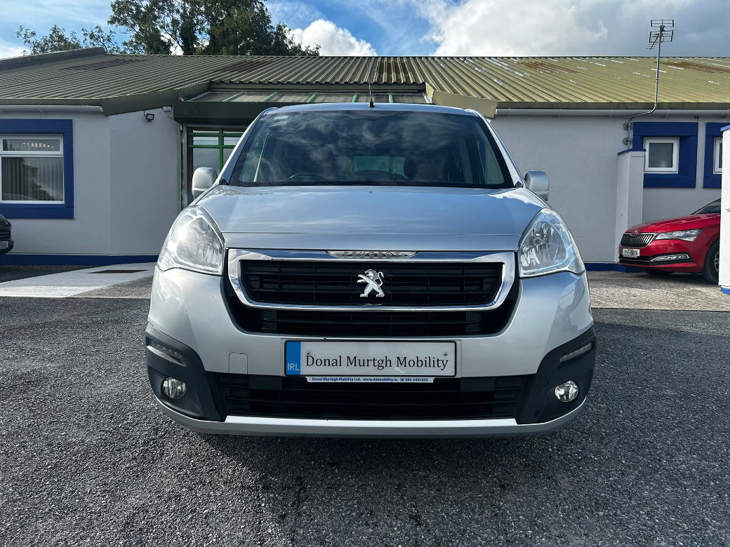 2018 Peugeot Partner Tepee