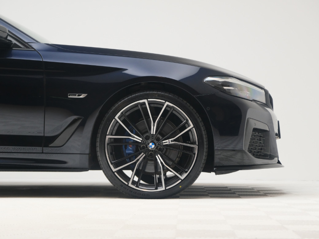 2022 BMW 5 Series