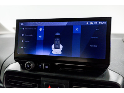 2025 Peugeot Rifter