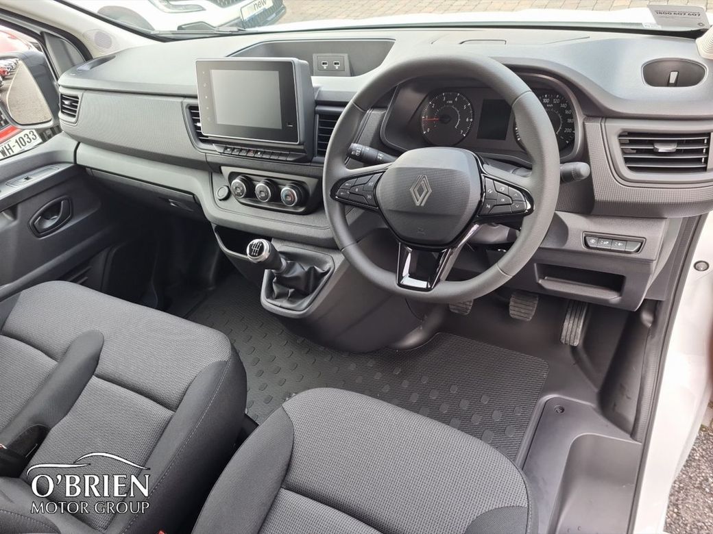 2025 Renault Trafic