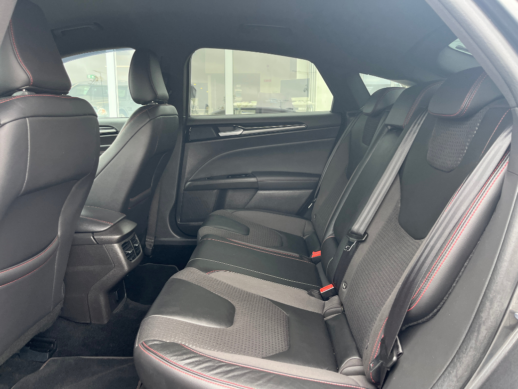 2020 Ford Mondeo