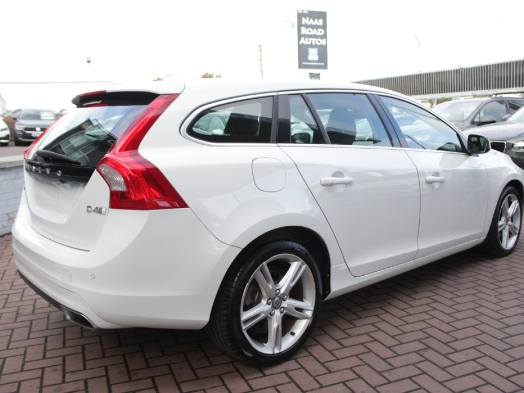 2018 Volvo V60