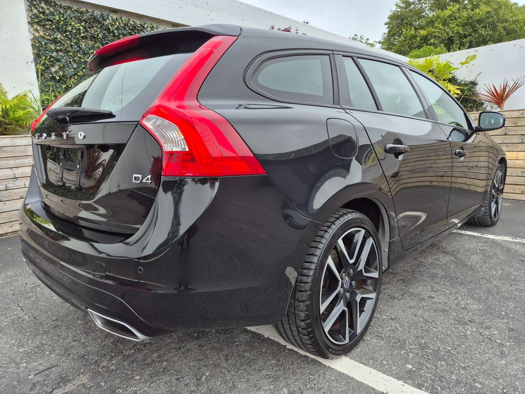 2017 Volvo V60