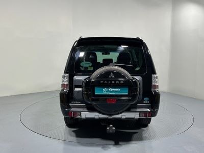 2014 Mitsubishi Pajero