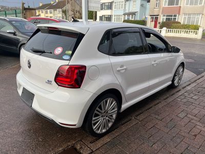 2015 Volkswagen Polo