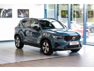 2023 Volvo XC40