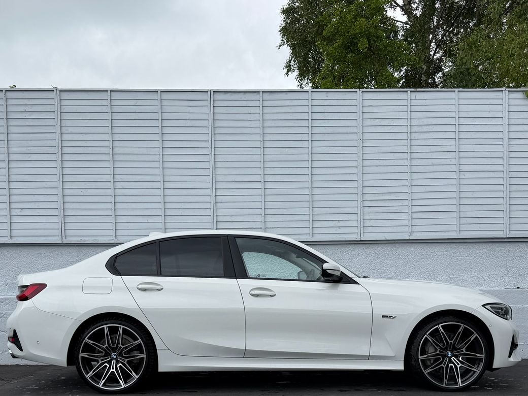 2021 BMW 3 Series