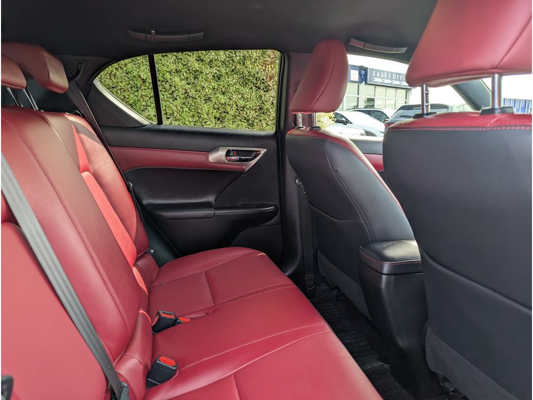 2017 Lexus CT 200h