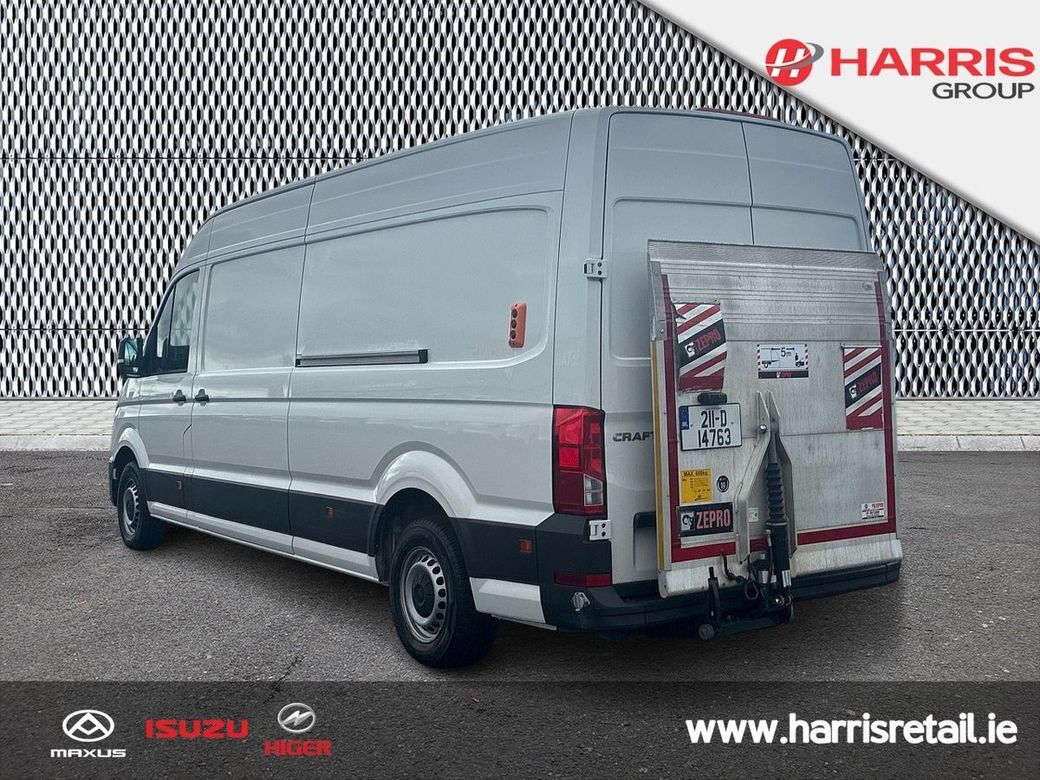 2021 White Volkswagen Crafter