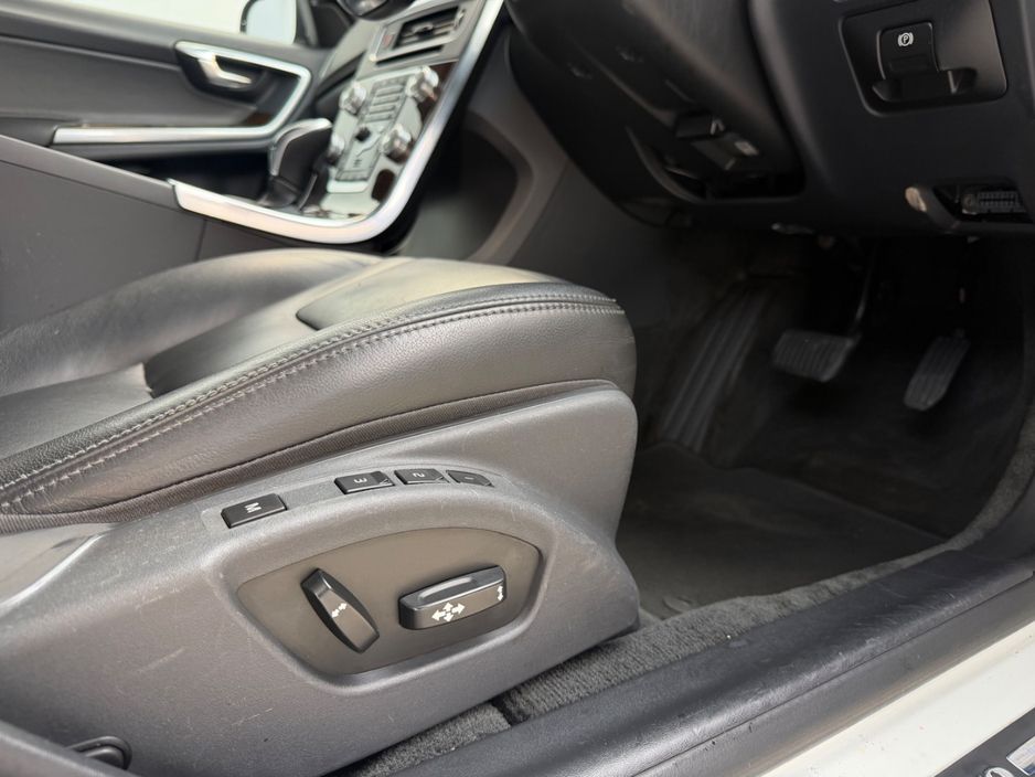 2018 Volvo V60