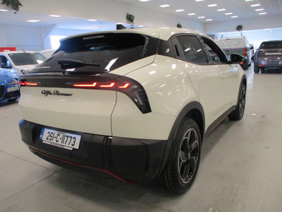 2025 Alfa Romeo Junior