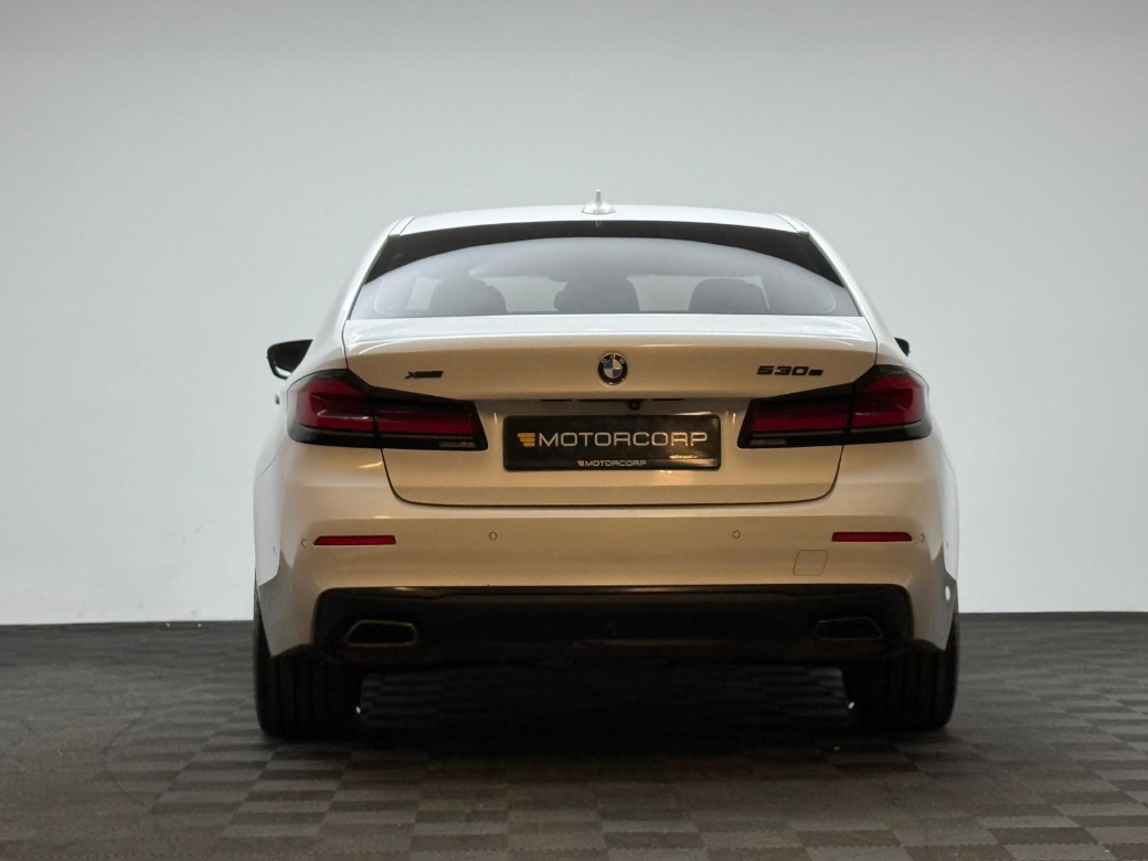2021 BMW 5 Series