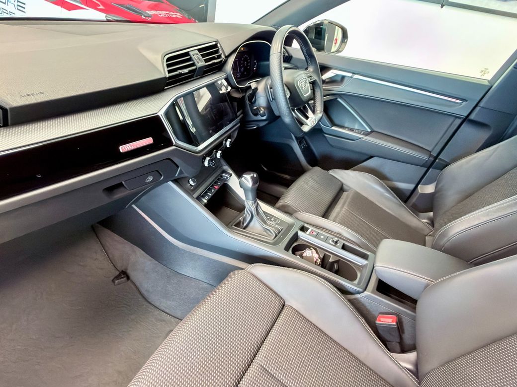 2023 Audi Q3