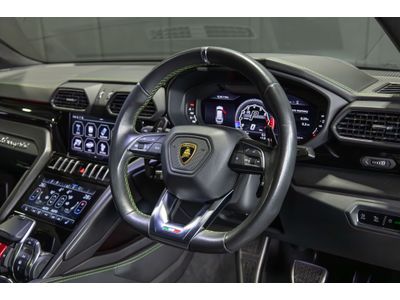 2021 Lamborghini Urus