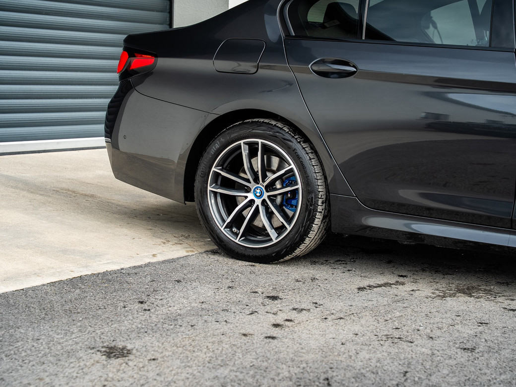 2022 BMW 5 Series
