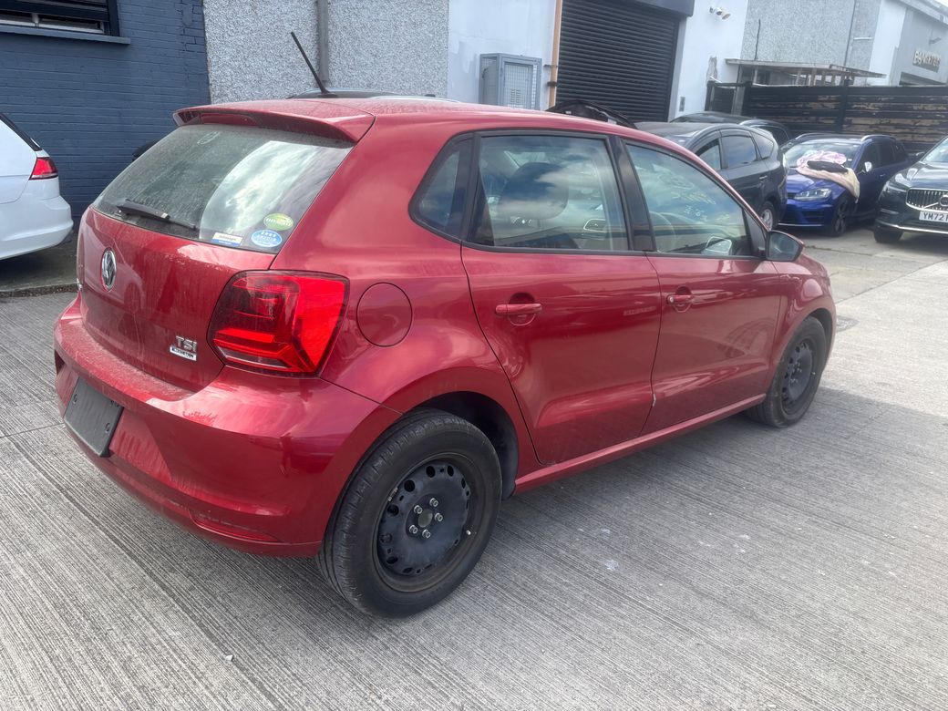 2014 Volkswagen Polo