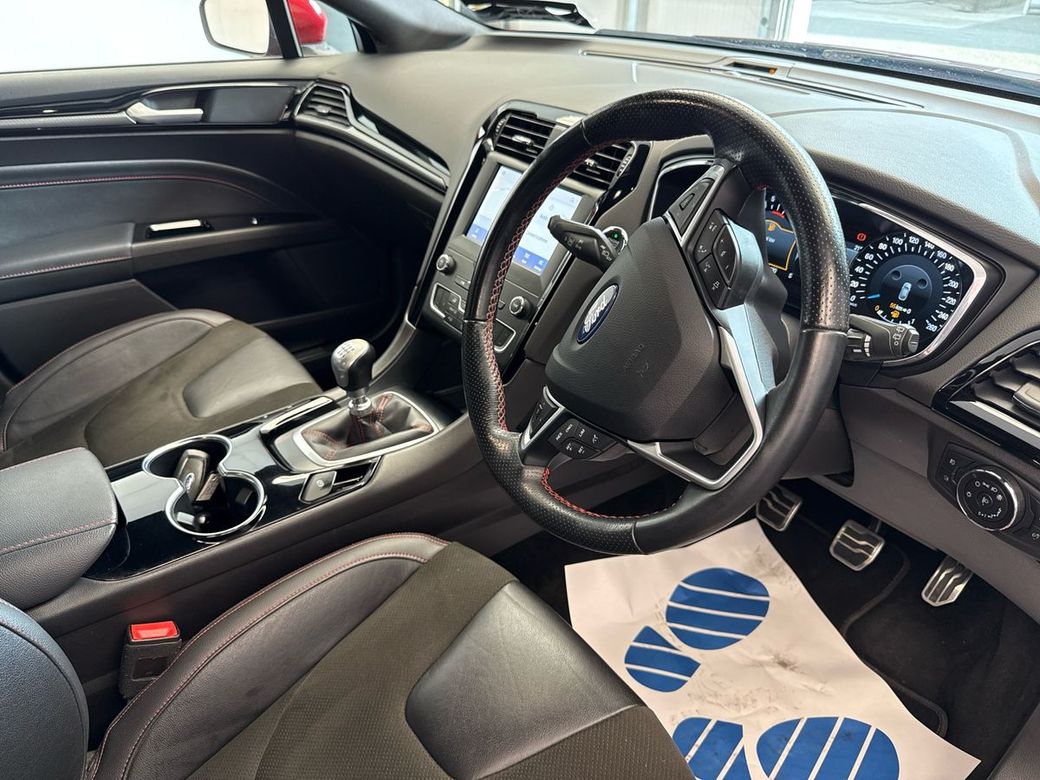 2021 Ford Mondeo