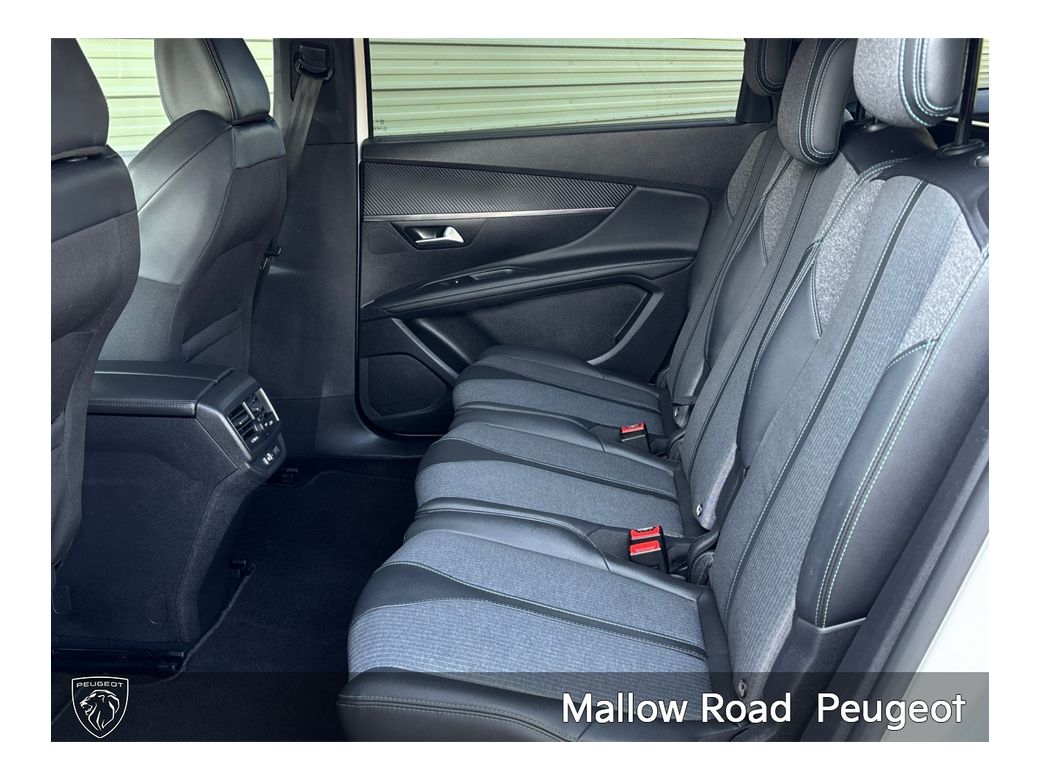2024 Peugeot 5008