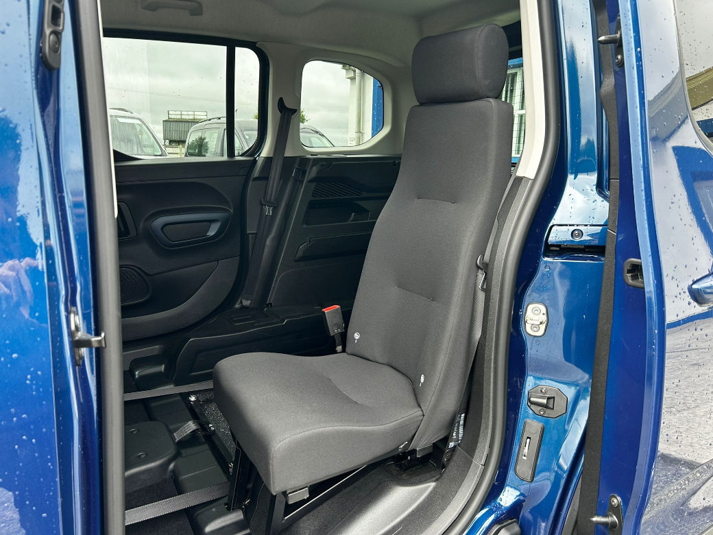 2023 Peugeot Rifter