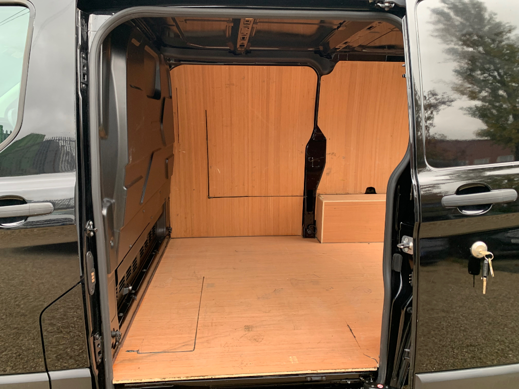 2022 Ford Transit Custom