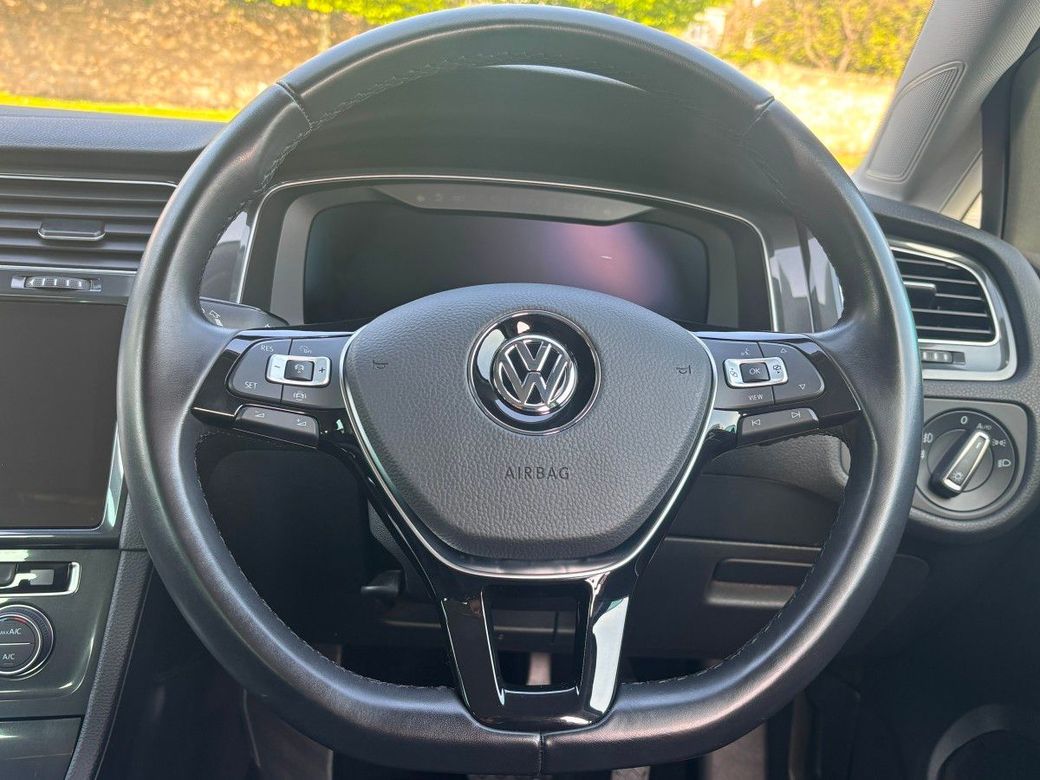 2020 Volkswagen Golf