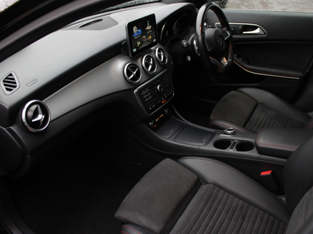 2017 Mercedes-Benz GLA Class