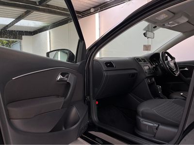 2014 Volkswagen Polo