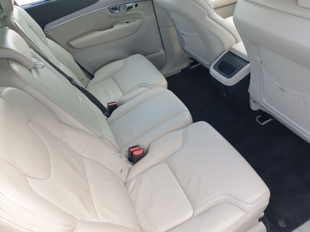 2016 Volvo XC90