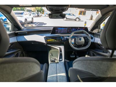 2025 Peugeot 5008
