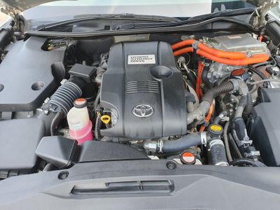 2014 Toyota Crown