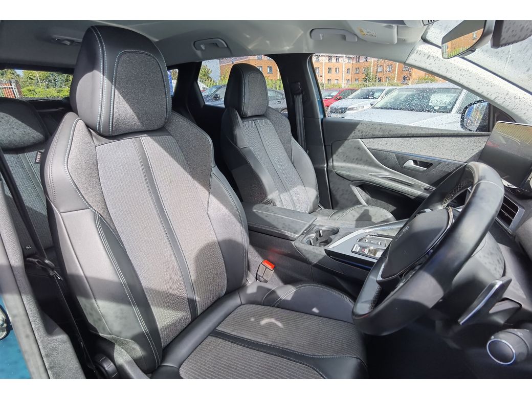 2021 Peugeot 3008
