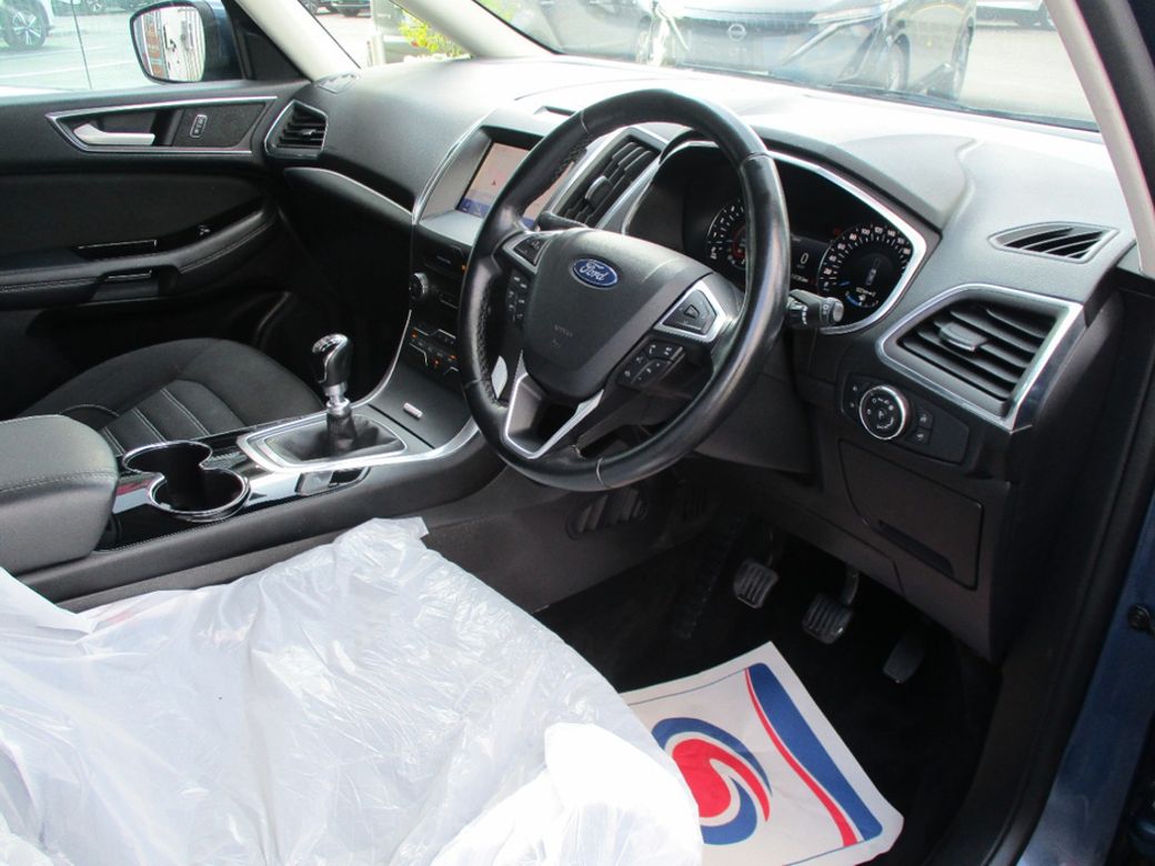 2021 Ford Galaxy