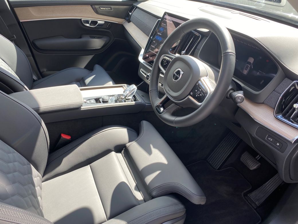 2025 Volvo XC90