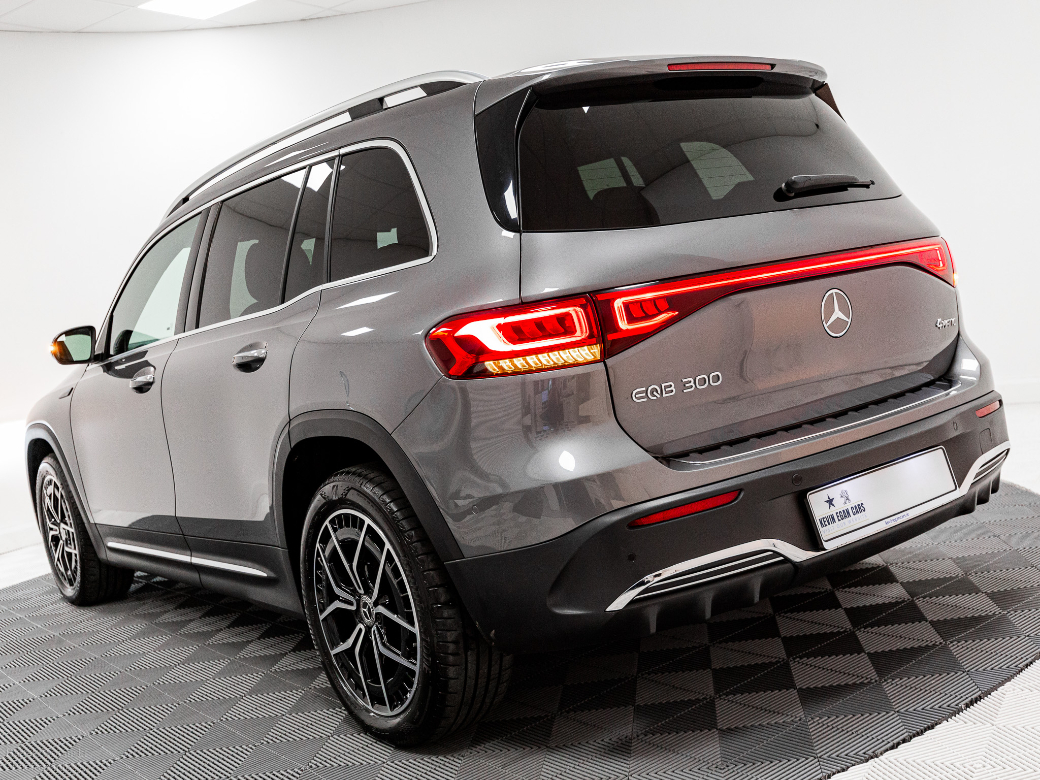 2022 Mercedes-Benz EQB