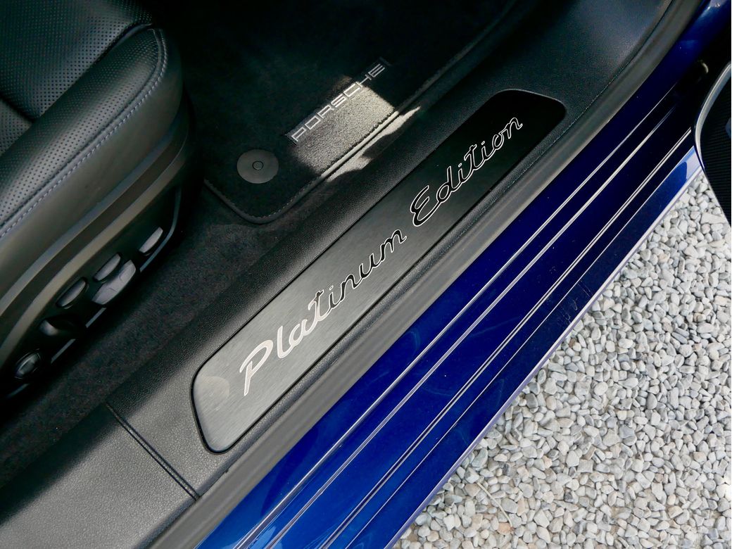 2024 Porsche Panamera