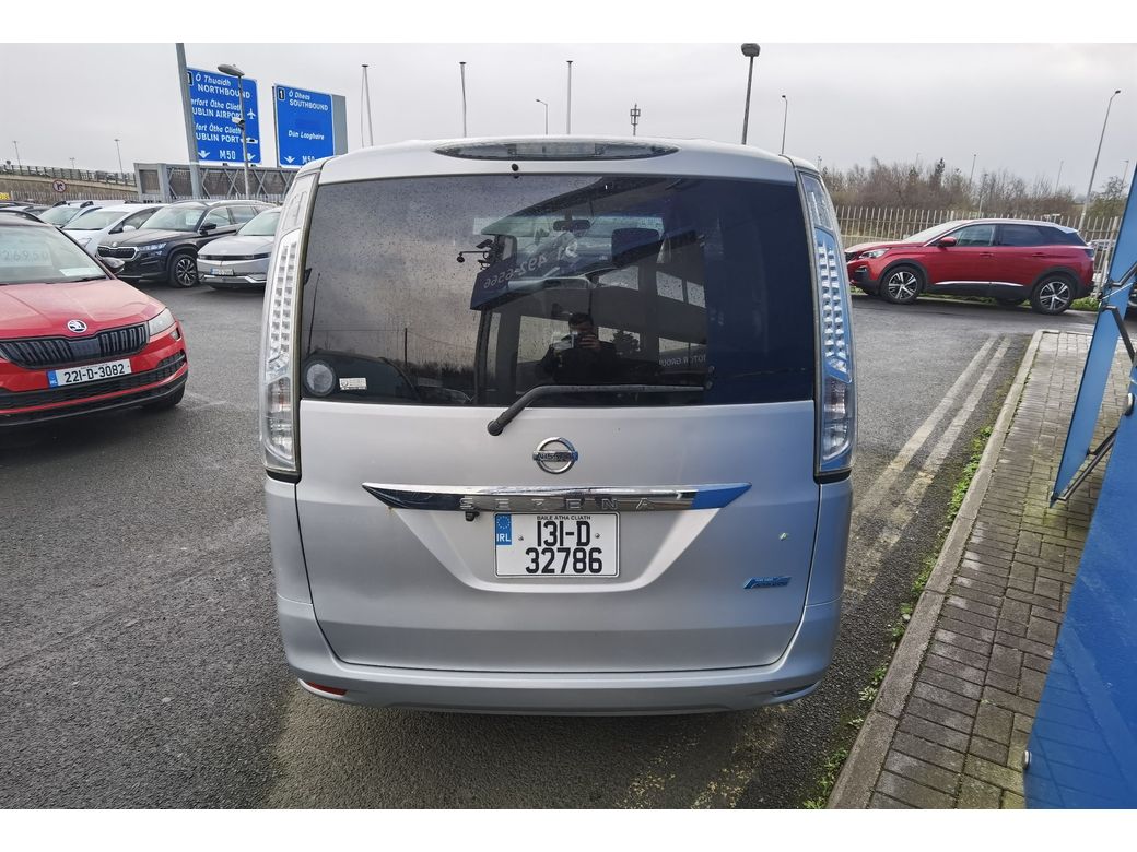 2013 Nissan Serena
