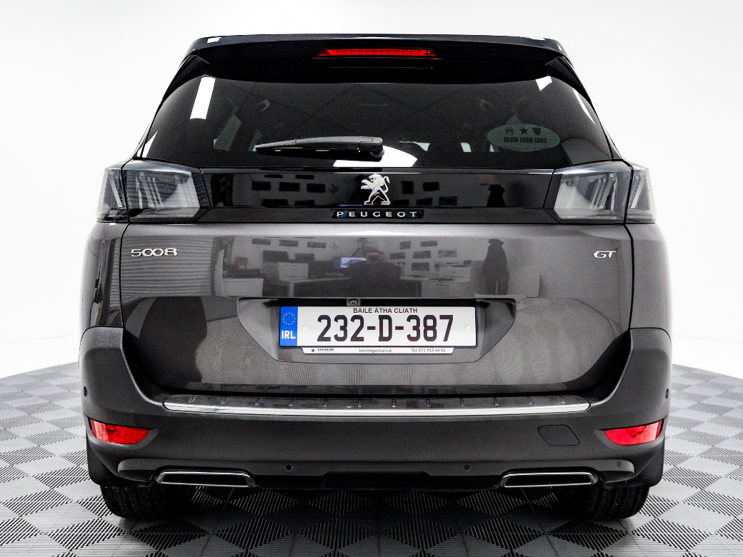2023 Peugeot 5008